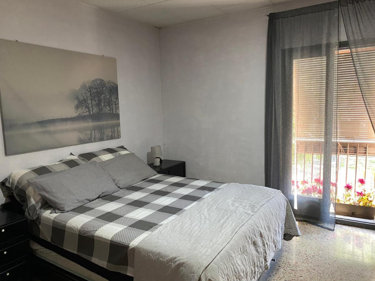 Apartamento Entero Con Terraza En El Centro De Rubi Ngoại thất bức ảnh